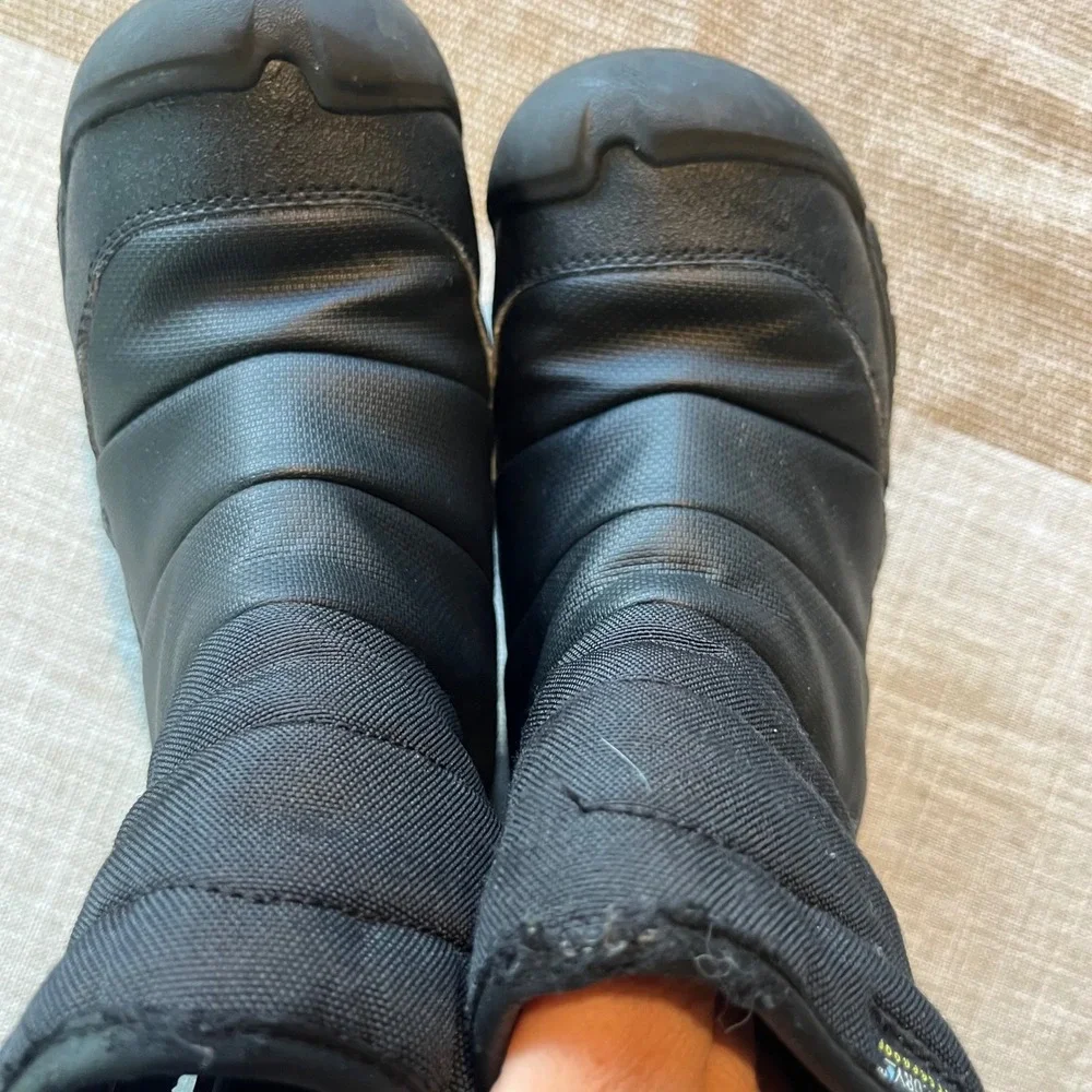 Keen Kootenay III Waterproof Winter Boots Black Insulated Kids Size 2 1027959